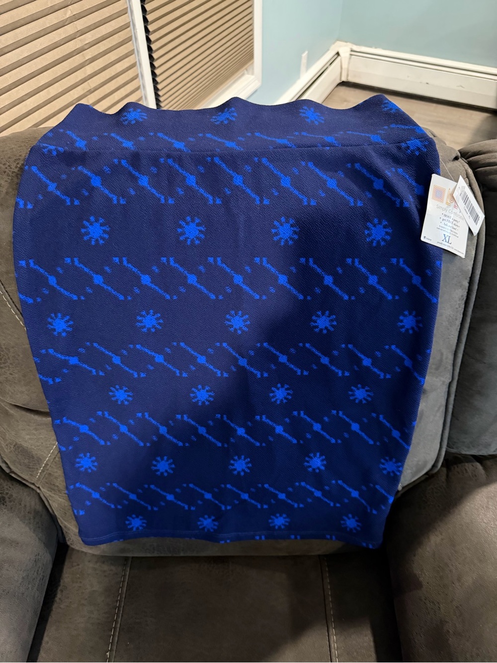 LuLaRoe Navy Pencil Skirt with Bright Blue Pattern